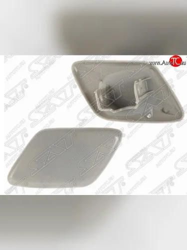 Левая крышка форсунки омывателя фар SAT Nissan Tiida  1 C11 (2004-2014) хэтчбэк дорестайлинг, Япония, седан рестайлинг, хэтчбек рестайлинг