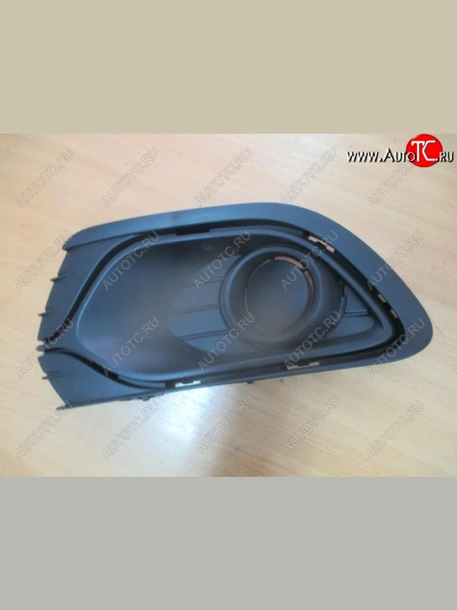 Решетка переднего бампера под ПТФ SPARD (левая) Renault Logan 2 дорестайлинг (2014-2018)  в Керчи Республика Крым