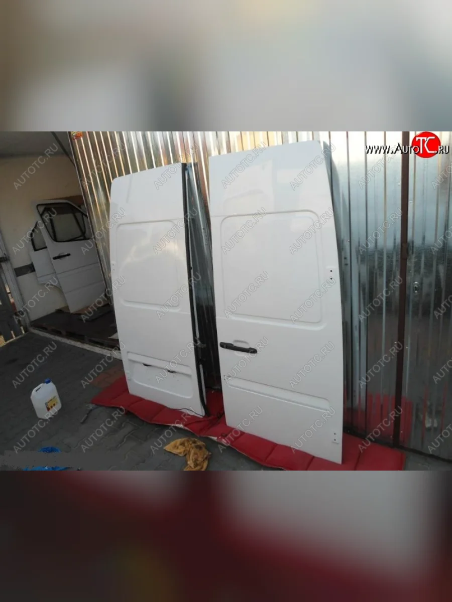 Левая задняя дверь Оригинал Mercedes-Benz Sprinter W901 (1995-2000) (Неокрашенная)  в Перми Пермском крае