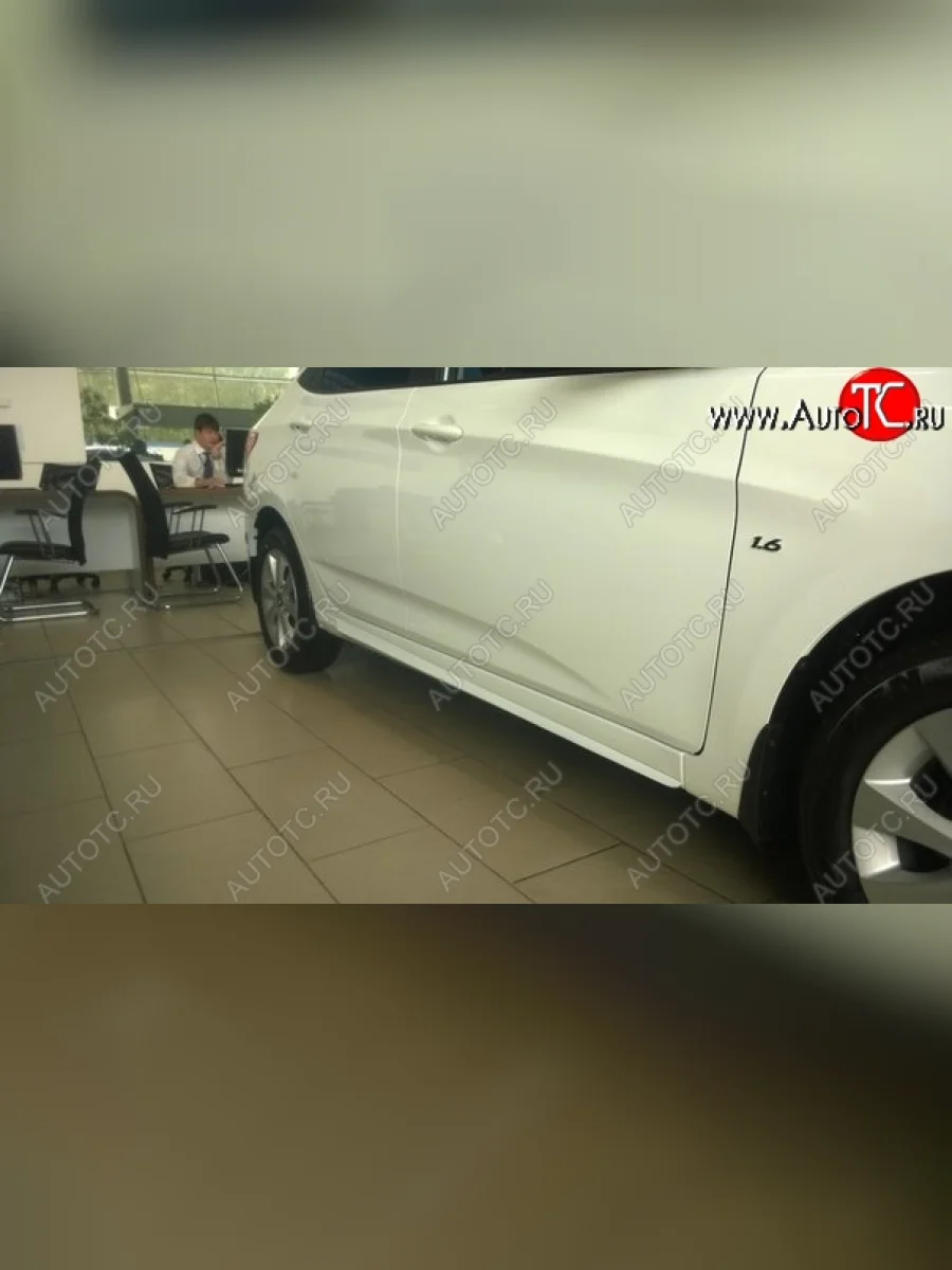 Пластиковые пороги АвтоКрат Hyundai Solaris RBr седан рестайлинг (2014-2017) (Неокрашенные)  в Самаре Самарской области