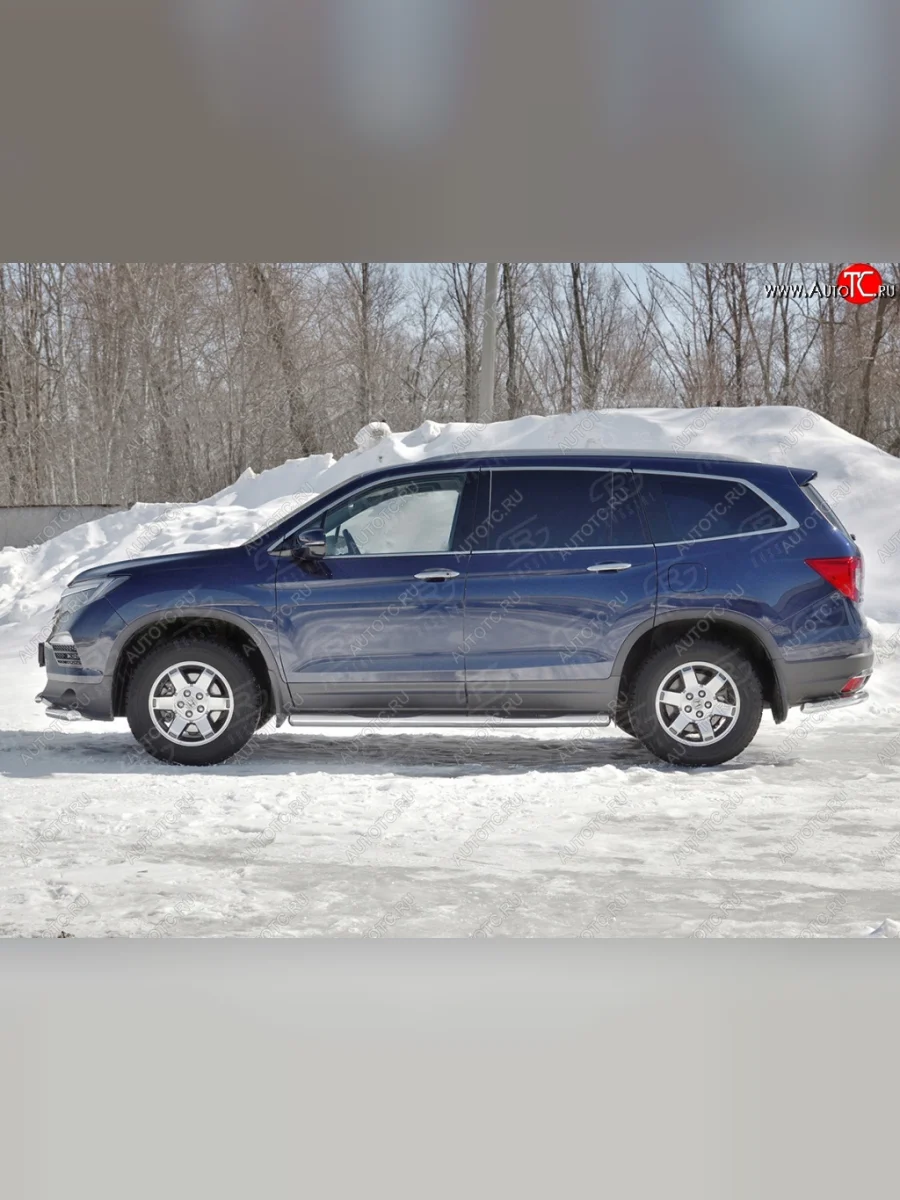 Пороги труба d76 с накладкой SLITKOFF (вариант №3) Honda Pilot YF6 дорестайлинг (2016-2019)  в Самаре Самарской области