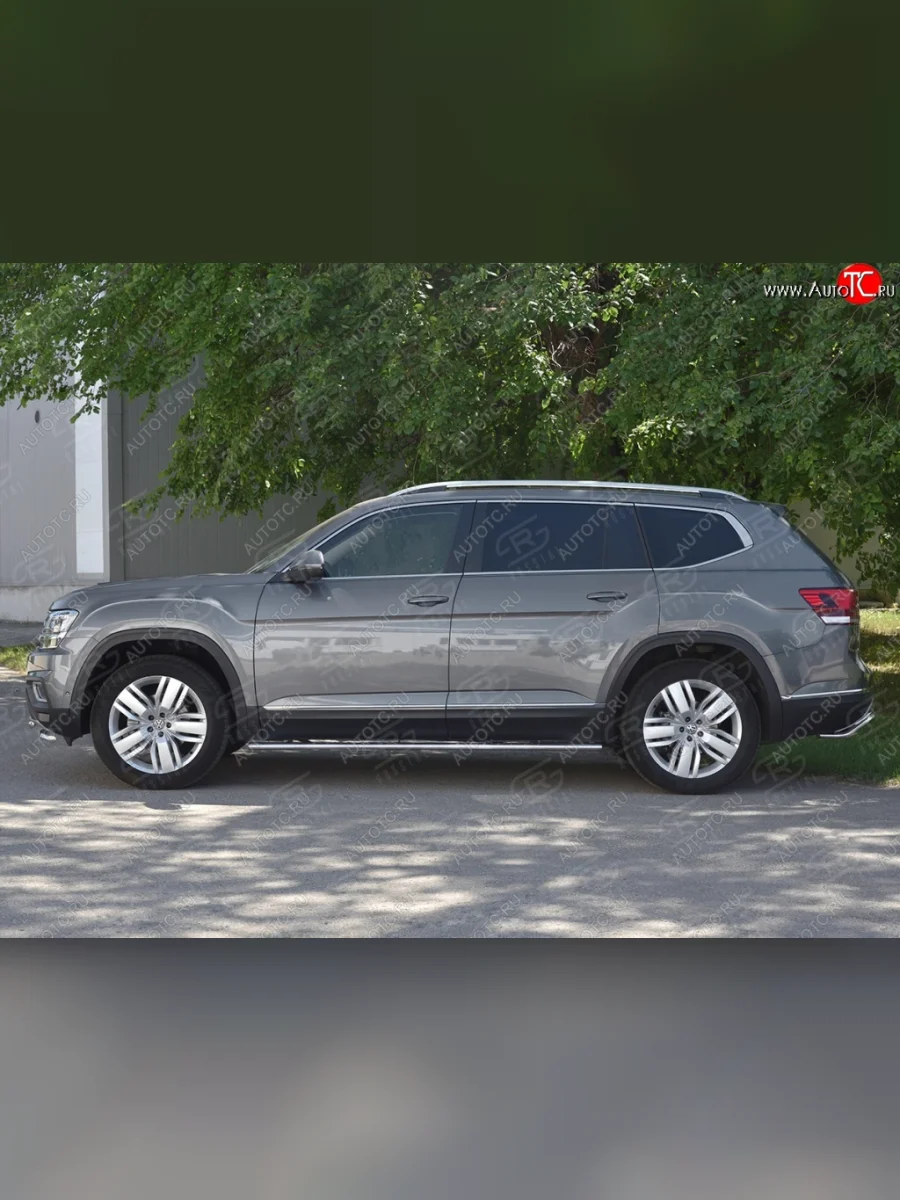 Пороги труба 75х42 Russtal (овал с проступью) Volkswagen Teramont 1 CA1 дорестайлинг (2016-2020)  в Воронеже Воронежской области