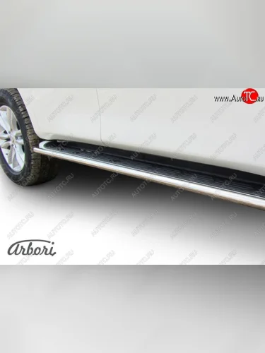 Защита штатных порогов Arbori (нержавейка, d42 mm). Nissan Patrol  6 (2010-2014) Y62 дорестайлинг