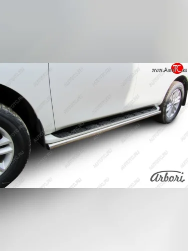 Защита штатных порогов Arbori (нержавейка, d57) Nissan Patrol 6 Y62 дорестайлинг (2010-2014)