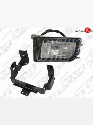 Левая противотуманная фара SAT Nissan Cefiro  A32 - Maxima  A32