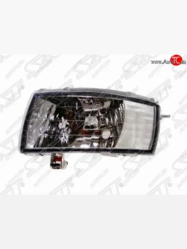 Левая противотуманная фара SAT Toyota Corolla Verso Е120 (2001-2004)
