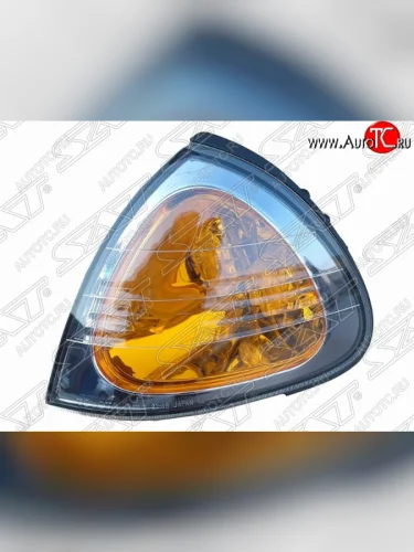 Левый указатель поворота передний SAT (жёлтый) Toyota Avensis T220 седан рестайлинг (2000-2003)