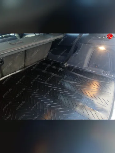 Коврик в багажник Aileron (7 мест., 3-ий ряд сложен), Audi Q7 4L дорестайлинг (2005-2009)