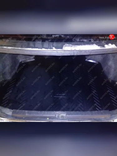 Коврик в багажник Aileron Toyota Corolla E120 седан дорестайлинг (2000-2004)