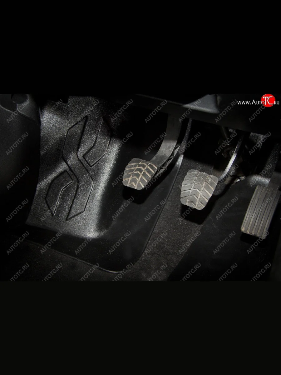 Накладка на ковролин АртФорм (водительская сторона) Лада ВАЗ Веста 2180 седан дорестайлинг (2015-2023)  в Перми Пермском крае