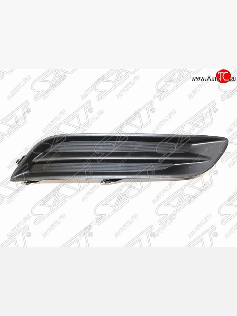 Правая Заглушка противотуманной фары SAT Nissan Sentra 7 B17 седан (2014-2017)  в Самаре Самарской области