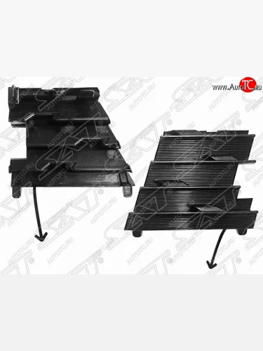 Заглушка буксировочной проушины в передний бампер SAT Toyota Camry  XV55 (2017-2018) 2-ой рестайлинг