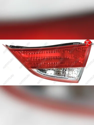 Правый фонарь в крышку багажника SAT Hyundai Elantra  MD (2010-2013) дорестайлинг