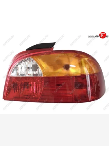 Правый фонарь (до рестайлинг) SAT Toyota Avensis  T220 седан (1997-2001) дорестайлинг