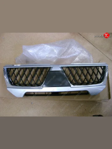 Решётка радиатора SAILING Mitsubishi Pajero Sport  PA (2004-2008) рестайлинг