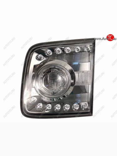 Правый фонарь (внутренний) SAT Nissan Patrol 6 Y62 дорестайлинг (2010-2014)