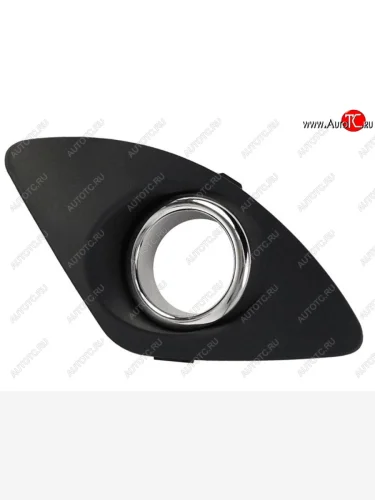 Правая оправа противотуманной фары SAT (правая, хром ободок) KIA Ceed 1 ED дорестайлинг, хэтчбэк 5 дв. (2006-2010)