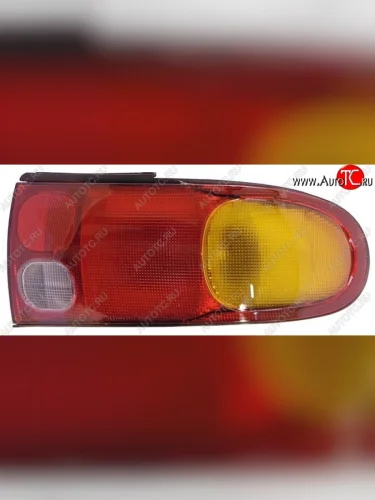 Правый задний фонарь SAT (4D) Mitsubishi Lancer 7 седан (1991-1995)