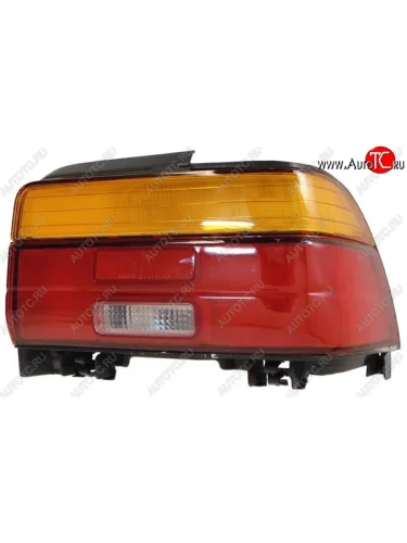 Правый фонарь SAT Toyota Corolla E100 седан (1991-2002)