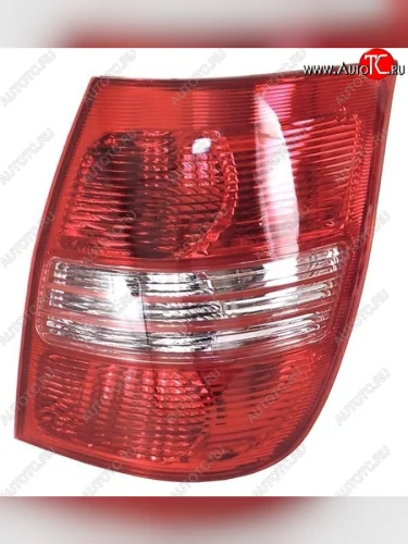 Правый фонарь SAT Toyota Nadia  XN10 (2001-2003) рестайлинг минивэн