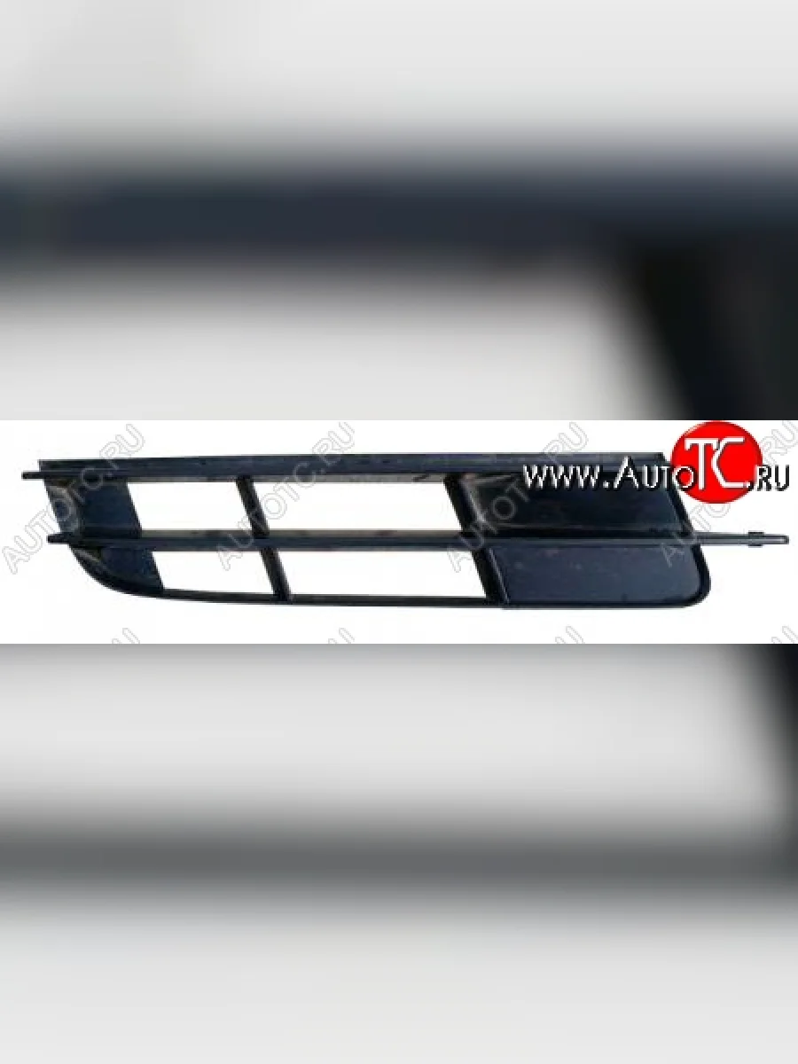 Правая вставка бокового воздухозаборника переднего бампера (дорестайлинг) SAT Audi Q7 4L дорестайлинг (2005-2009)  в Перми Пермском крае