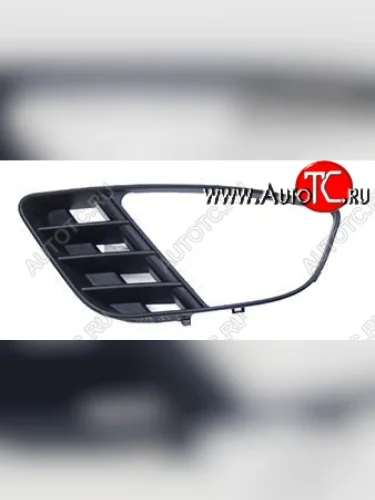 Правая оправа противотуманной фары SAT Ford Fiesta 5 хэтчбэк 5 дв. дорестайлинг (2001-2005)