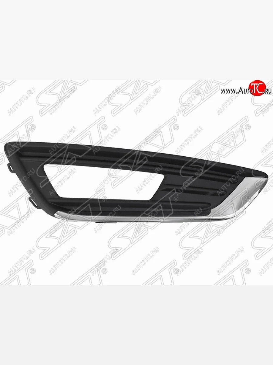 Правая оправа противотуманной фары SAT (с хром. молдингом)  Ford Focus (2014-2019) 3  с доставкой в г. Керчь