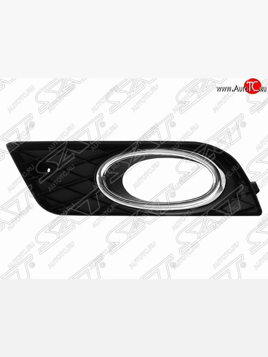 Правая рамка противотуманной фары SAT (с хром ободком) Honda Civic FB (2011-2016) седан с доставкой в г. Кемерово