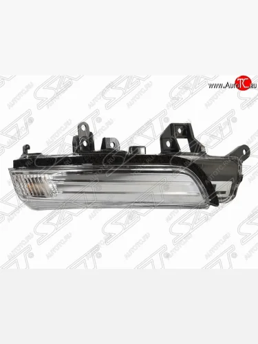 Правый указатель поворота в боковое зеркало заднего вида SAT Toyota Camry XV40 дорестайлинг (2006-2008)