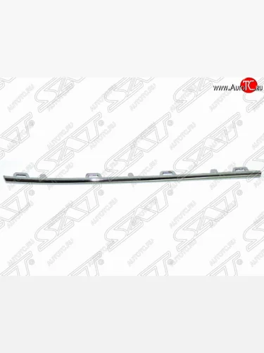 Правый молдинг решетки радиатора SAT (верхний) Volkswagen Amarok дорестайлинг (2009-2016)