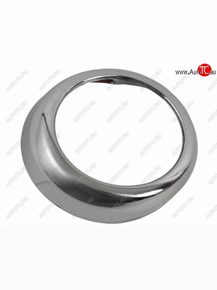 Правая вставка в бампер под ПТФ (ободок) SAT Toyota Hiace H200 минивэн (Япония) 2-ой рестайлинг (2010-2013)  в Самаре Самарской области