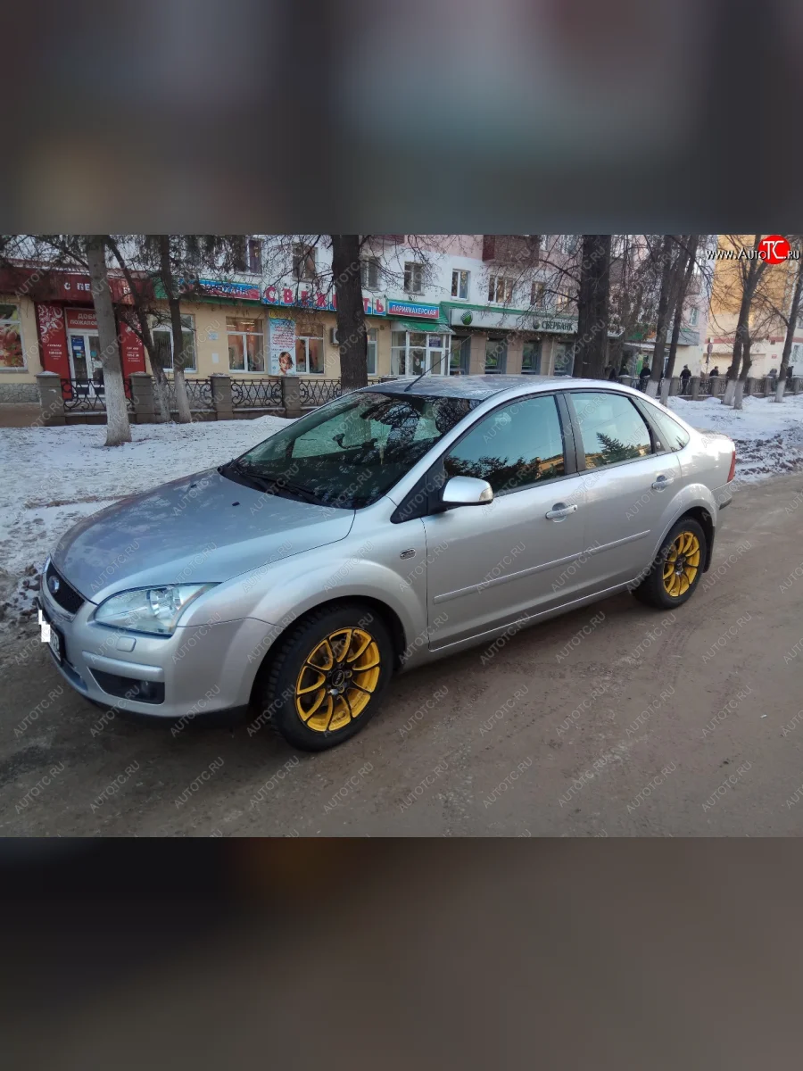 Кованый диск Slik classik R16x6.5 Желтый глянец с черной лицевой поверхностью (YEFBK) 6.5x16 Seat Altea 5P дорестайлинг (2004-2009) 5x112.0xDIA57.1xET45.0 (Цвет: YEFBK)