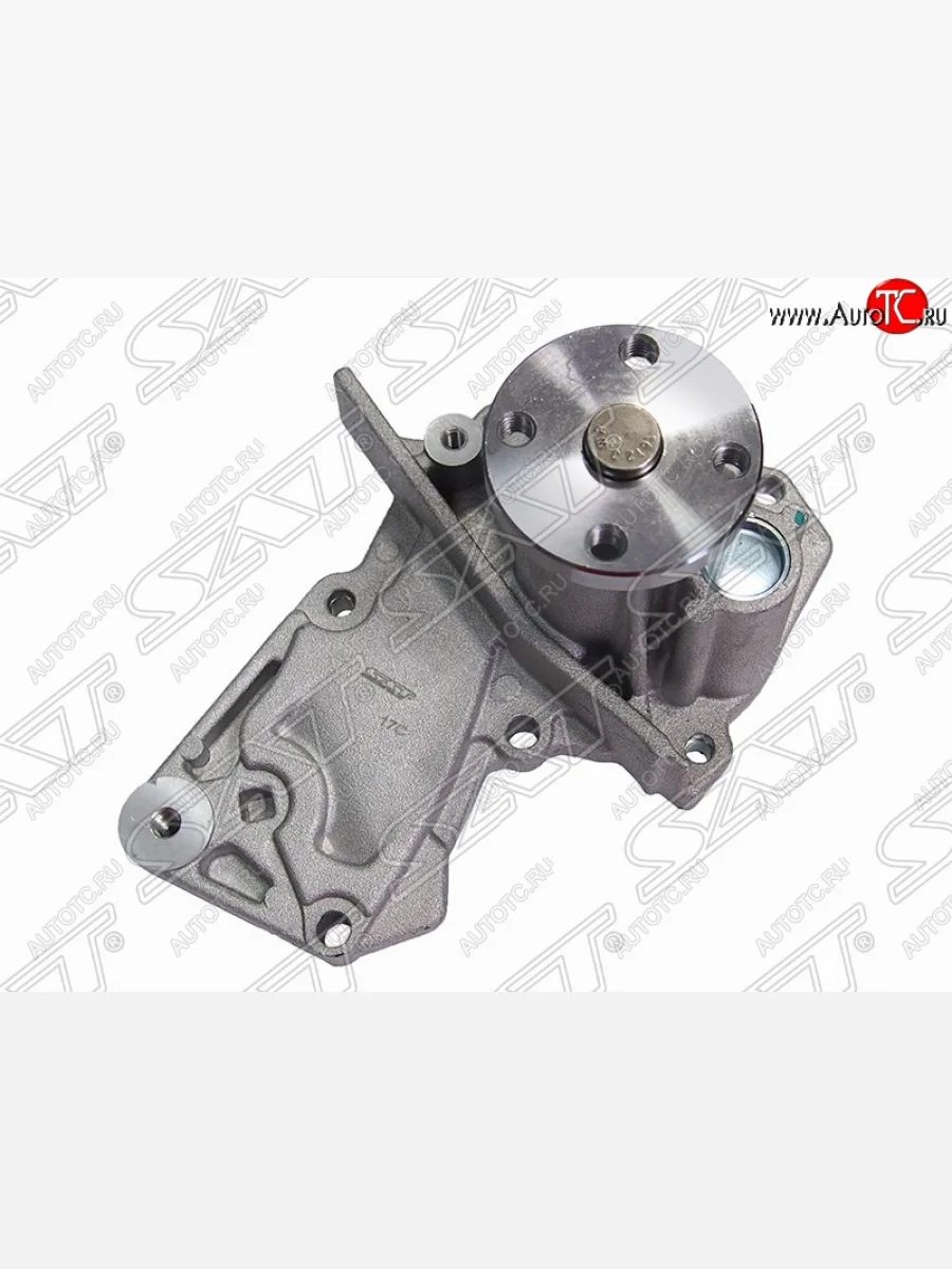 Помпа водяная SAT (с прокладкой, ASDA/BNMA/HWDA/HXDA/IQDA/IQJA/JQDA/JTDA/JTMA/M8MA/MUDA/PNDA/SHDC/SIDA/SPJD/TXDB/XTDA) Ford Focus 3 седан рестайлинг (2014-2019)  в Керчи Республика Крым