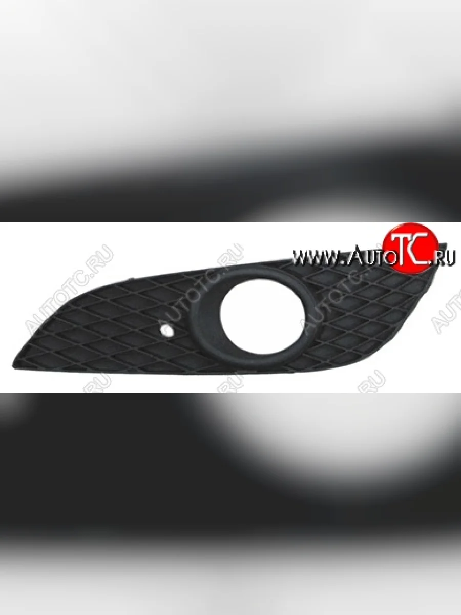 Левая вставка под ПТФ SAT Opel Astra H универсал рестайлинг (2007-2015)  с доставкой в г. Пермь