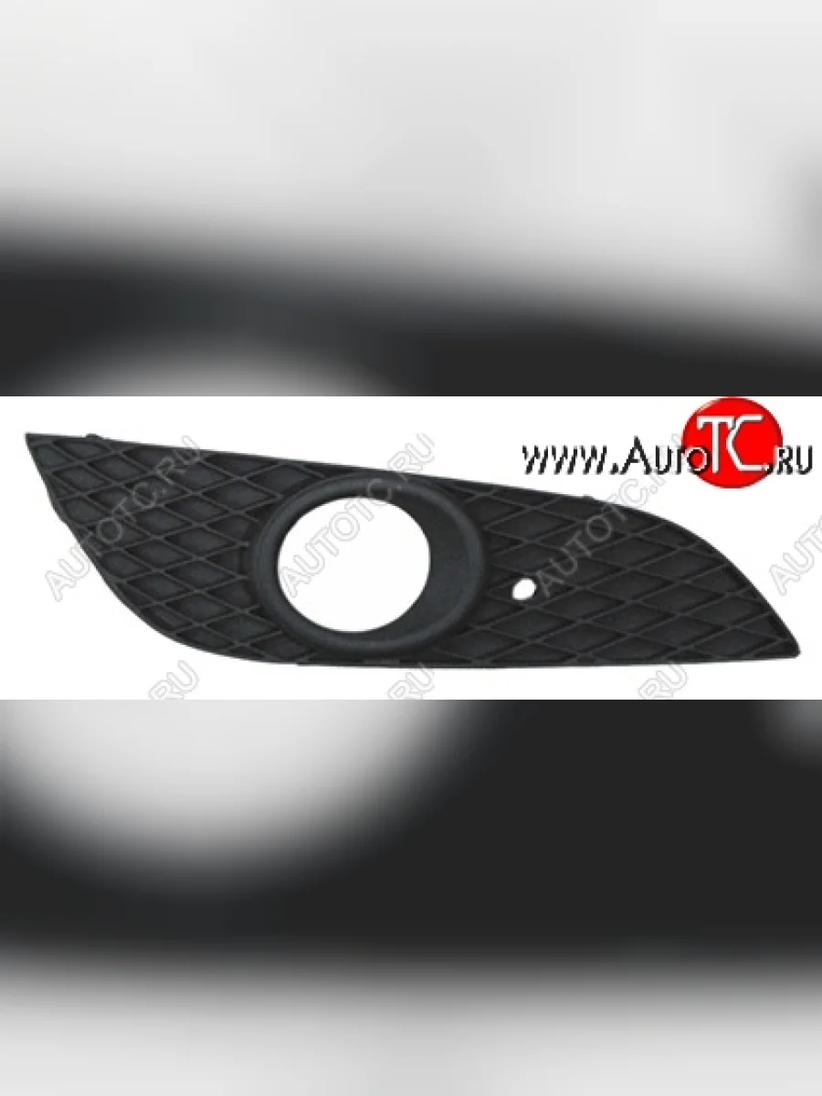 Правая вставка под ПТФ SAT Opel Astra H универсал рестайлинг (2007-2015)  с доставкой в г. Пермь