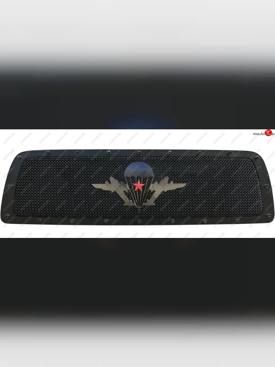 Вставка в решетку радиатора CrTuning Toyota Tundra XK50 дорестайлинг (2007-2009) (ВДВ)  в Перми Пермском крае