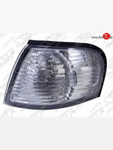 Левый указатель поворота передний (белый) SAT Nissan Sunny B15 (1998-2004)