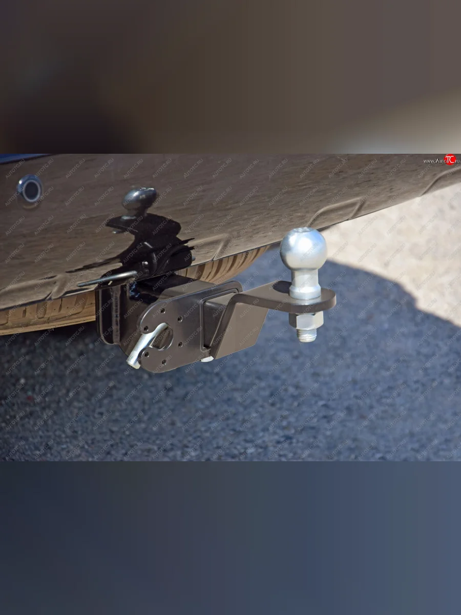 Фаркоп PT GROUP /съемный квадрат/ TOYOTA LC 200 2007-/ LEXUS LX 2007- Lexus LX570 J200 2-ой рестайлинг (2015-2022)  в Самаре Самарской области