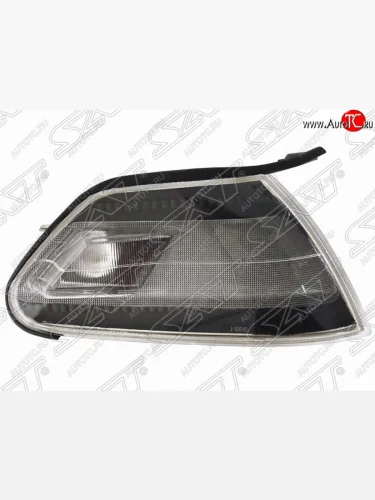 Правый указатель поворота передний (темный) (22-255) SAT Toyota Mark 2 X100 седан (1996-2000)