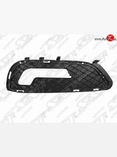 Правая вставка в передний бампер SAT (под ДХО, AMG) Mercedes-Benz E-Class W212 дорестайлинг седан (2009-2012)