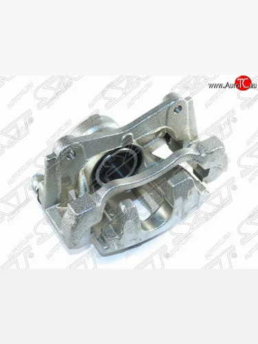 Правый передний суппорт тормозной SAT Toyota Avensis T250 седан дорестайлинг (2003-2006)