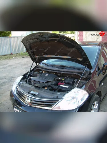 Упоры капота Russtal (2 штуки) Nissan Tiida 1 C11 хэтчбэк дорестайлинг, Япония (2004-2007)
