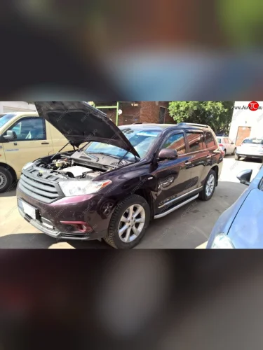 Упоры капота Russtal Toyota Highlander XU40 рестайлинг (2010-2013)