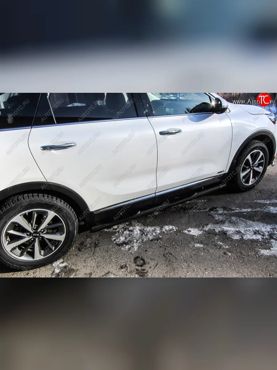 Защита порогов Slitkoff (d76 мм, с проступями) KIA Sorento UM/Prime рестайлинг (2018-2020) (Сталь с полимерным покрытием. Цвет: чёрный)  с доставкой в г. Пермь