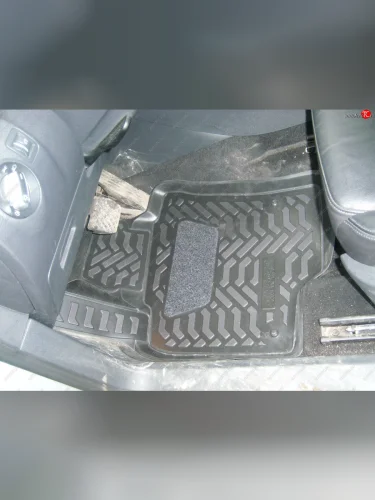 Коврики салона Aileron (3D с подпятником) Volkswagen Tiguan NF рестайлинг (2011-2017)