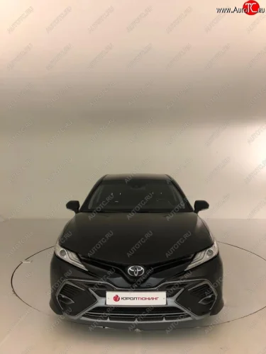 Накладка переднего бампера Yurol Toyota Camry XV70 дорестайлинг (2017-2021)
