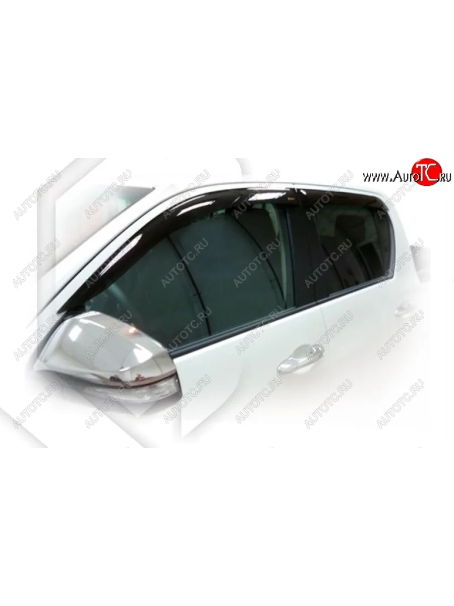 Дефлектора окон CA-Plastic Toyota Hilux AN120 1-ый рестайлинг (2017-2020) (Classic полупрозрачный, Без хром.молдинга)  в Перми Пермском крае