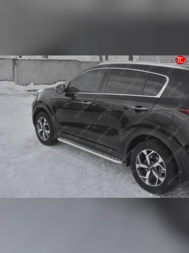 Порожки для ног SLITKOFF (Ø42 мм) (Лист нержавейка, труба - нержавейка) KIA Sportage  4 QL (2018-2022) рестайлинг