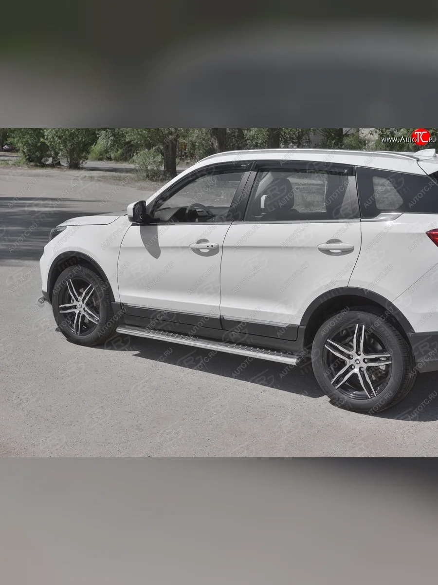 Защита порогов (Ø120x60 мм с проступью, нержавейка) Russtal Lifan X70 (2018-2025)  в Керчи Республика Крым