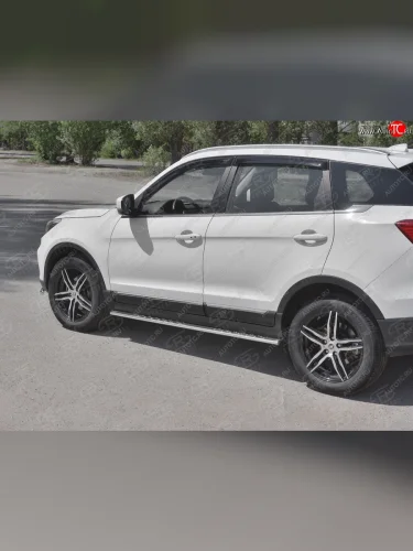 Защита порогов (Ø75x42 мм с проступью, нержавейка) Russtal Lifan X70 (2018-2025)